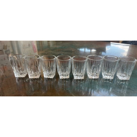 8 Federal Glasses Glass Shot Jigger Whiskey Vintage 2.5" tall x 1.5" wide - Picture 3 of 3